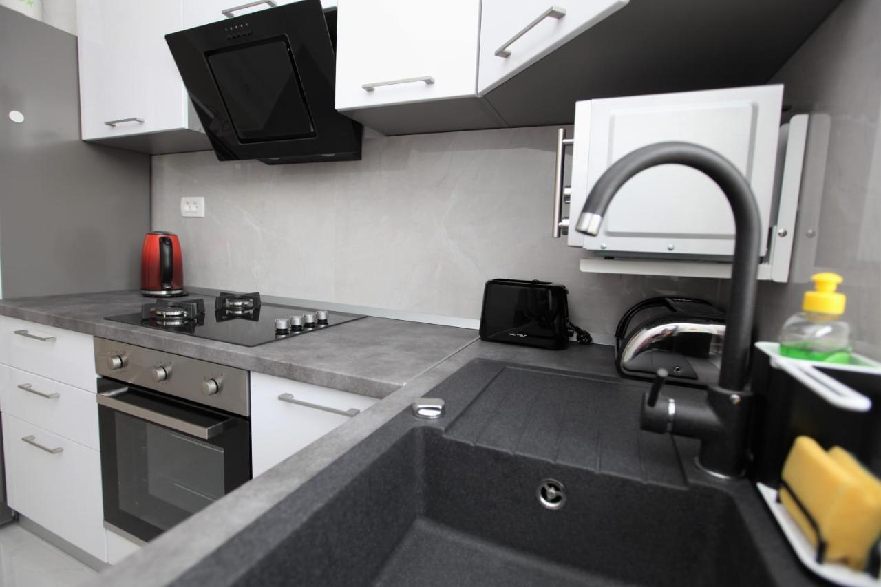 Apartmani Ive Trogir Zewnętrze zdjęcie