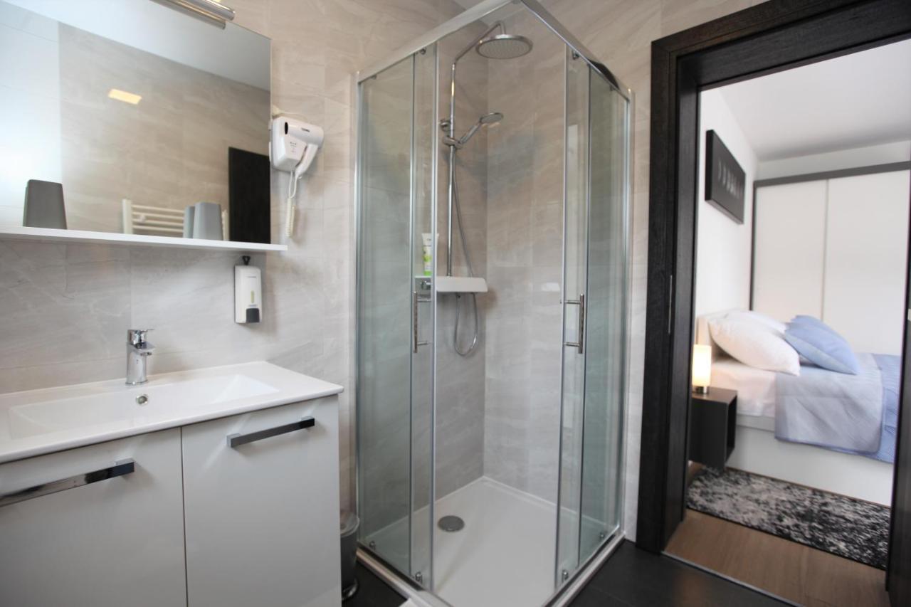 Apartmani Ive Trogir Zewnętrze zdjęcie