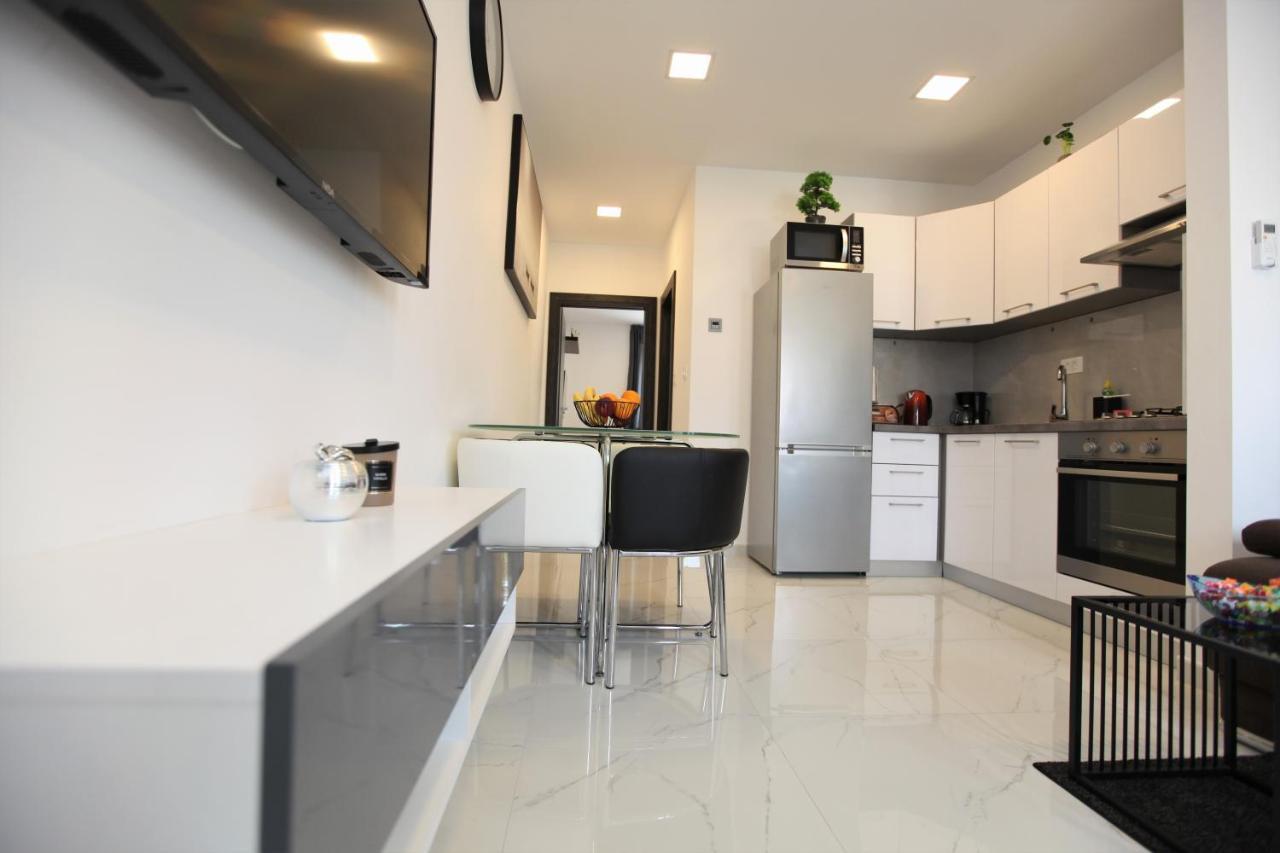 Apartmani Ive Trogir Zewnętrze zdjęcie