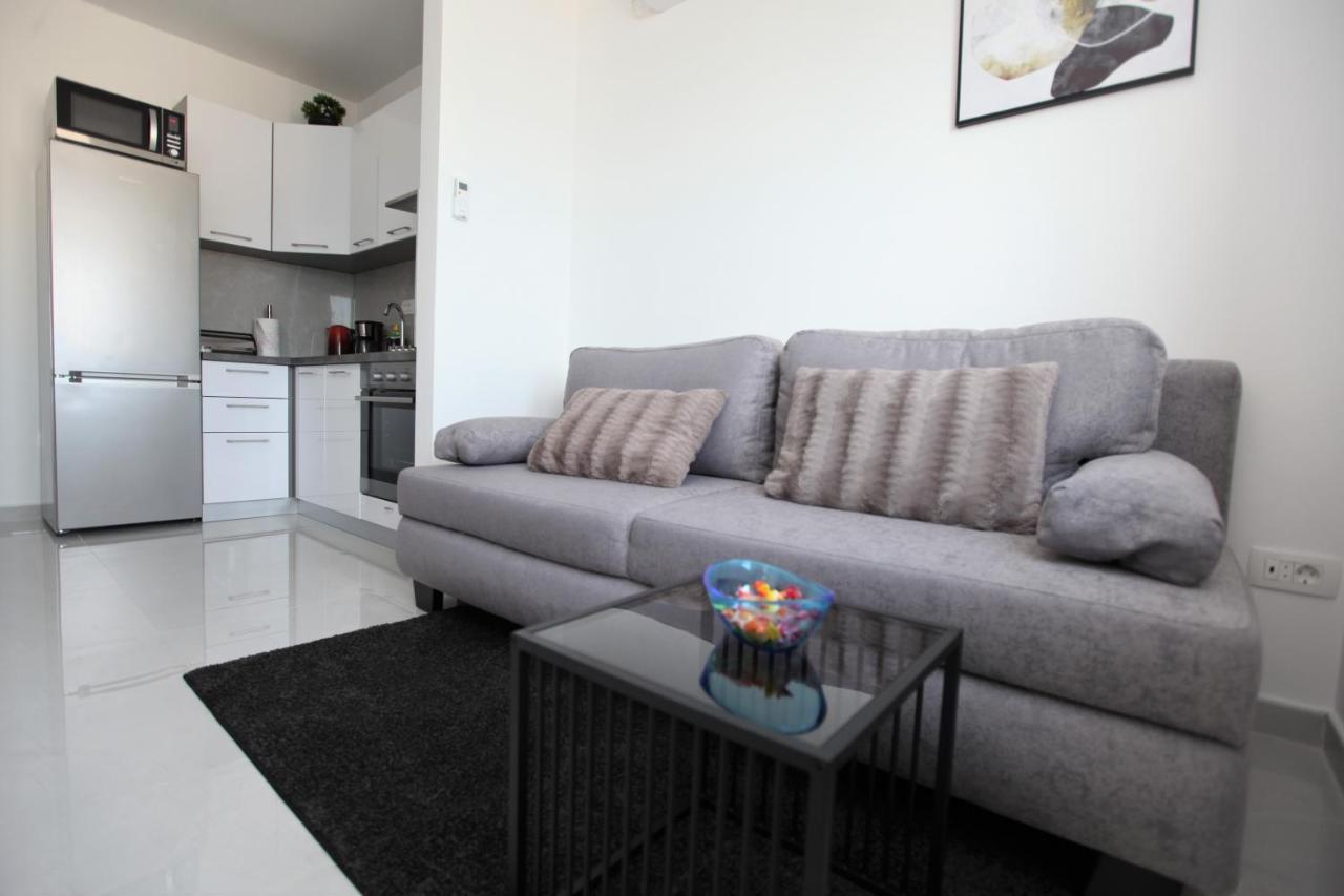 Apartmani Ive Trogir Zewnętrze zdjęcie